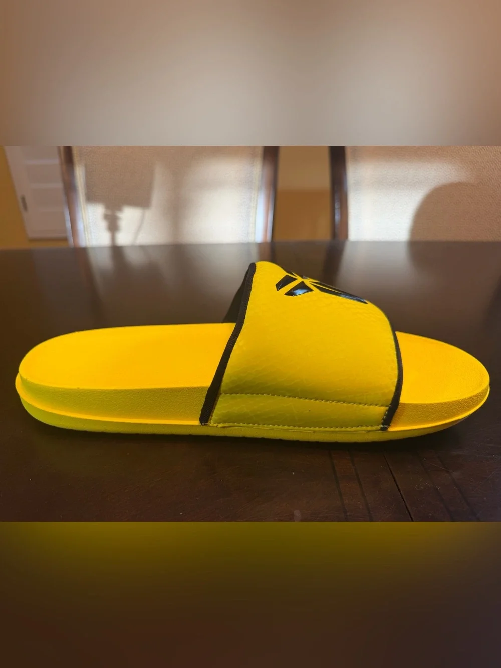 New Nike Kobe Slides Sandals Yellow Black Size US 12